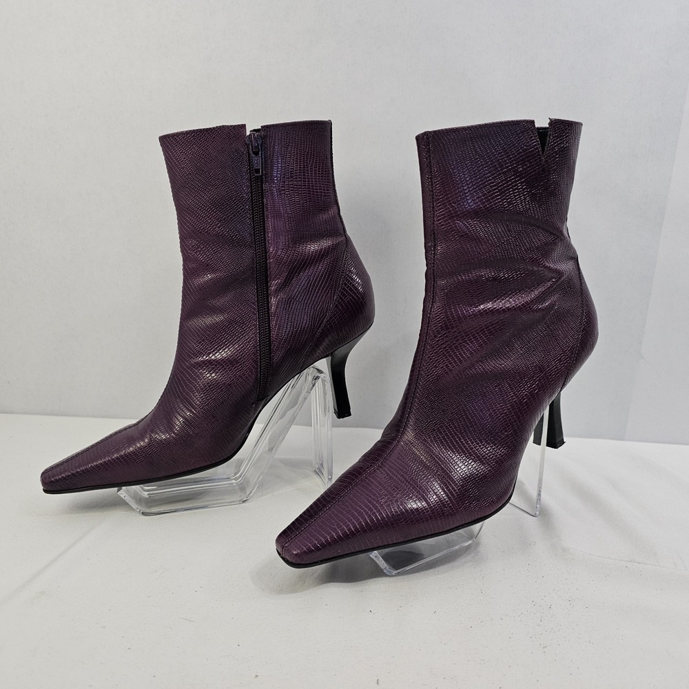 Gianni Bini Ankle Boots Womens Size 7 Purple Berry Faux Snakeskin Side Zip 2.5in - Picture 3 of 8